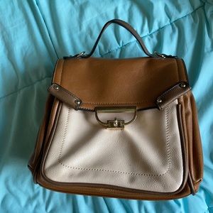 🤎Brown and Cream Purse